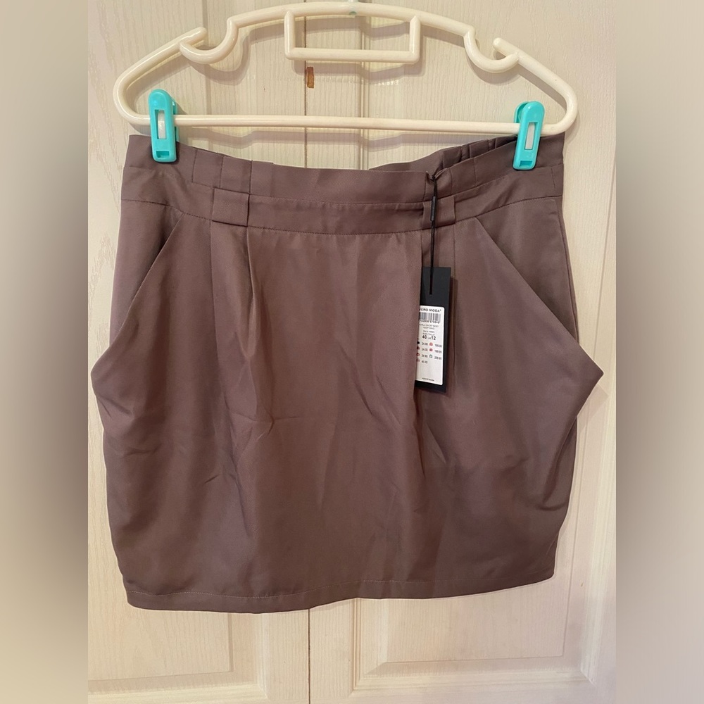 NWT Vero Moda Khaki Miniskirt size 40